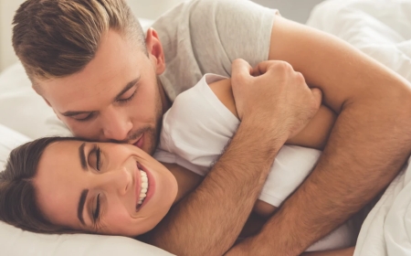 மனைவியை கட்டிப்பிடித்தால் உடலில் நடக்கும் அற்புதமான மாற்றங்கள்! என்ன தெரியுமா? ஆய்வில் வெளியான தகவல்!