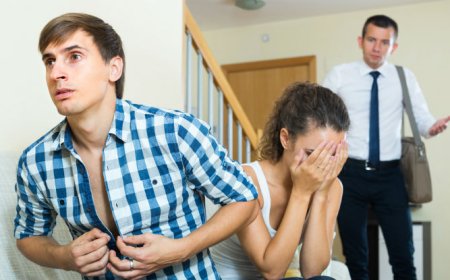 கள்ளக்காதல் உறவை மறைக்க இப்படியெல்லாம் செய்வாங்களா? கொஞ்சம் கவனிச்சு பாருங்க!