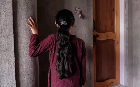 உறவினர் மற்றும் காதலனால் 14 வயது சிறுமி துஷ்பிரயோகம்; ஒருவர் கைது, காதலன் தலைமறைவு